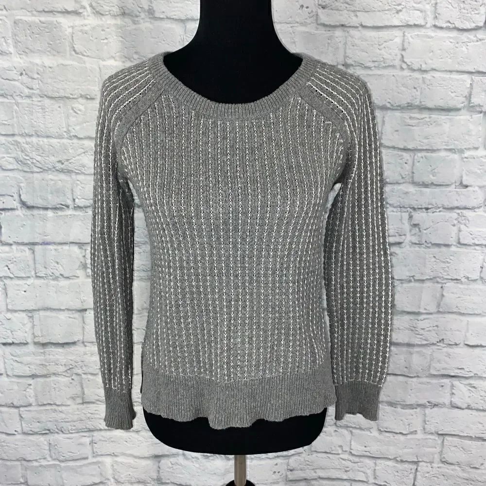 a.n.a. Long sleeve sweater w/stripe stitching, grey/white sz XS